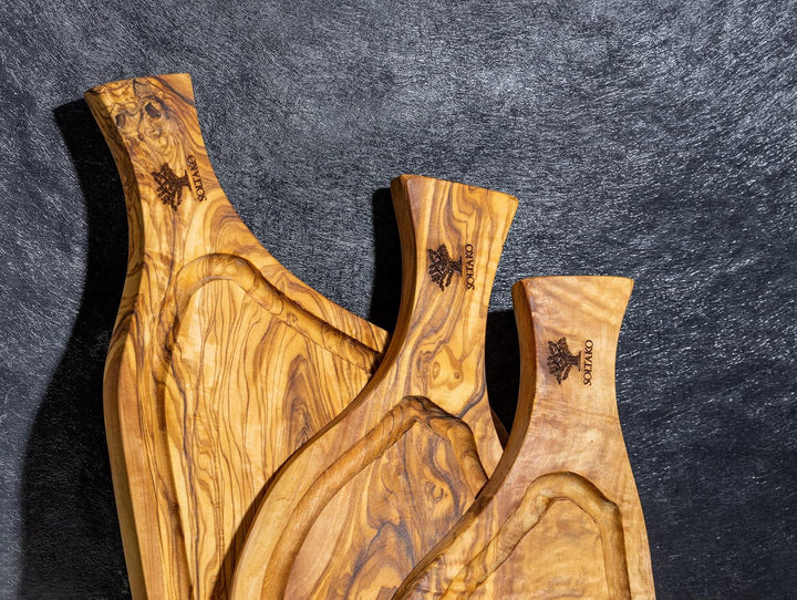 SOLTAKO Olivenholz Steakbrett mit Saftrille 3er Set (35/40/45cm) Schneidebretter aus Oliven Holz mit