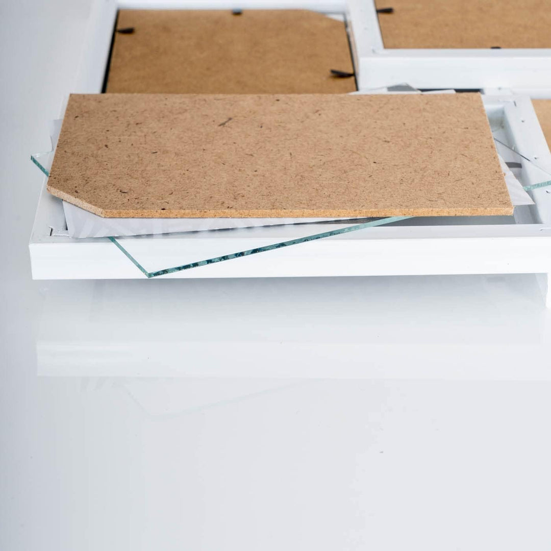 Bilderrahmen 18 Fotos 10x15 Weiss Holz-Optik Nachhaltig Bildergalerie Fotocollage Deko Recycled Coll