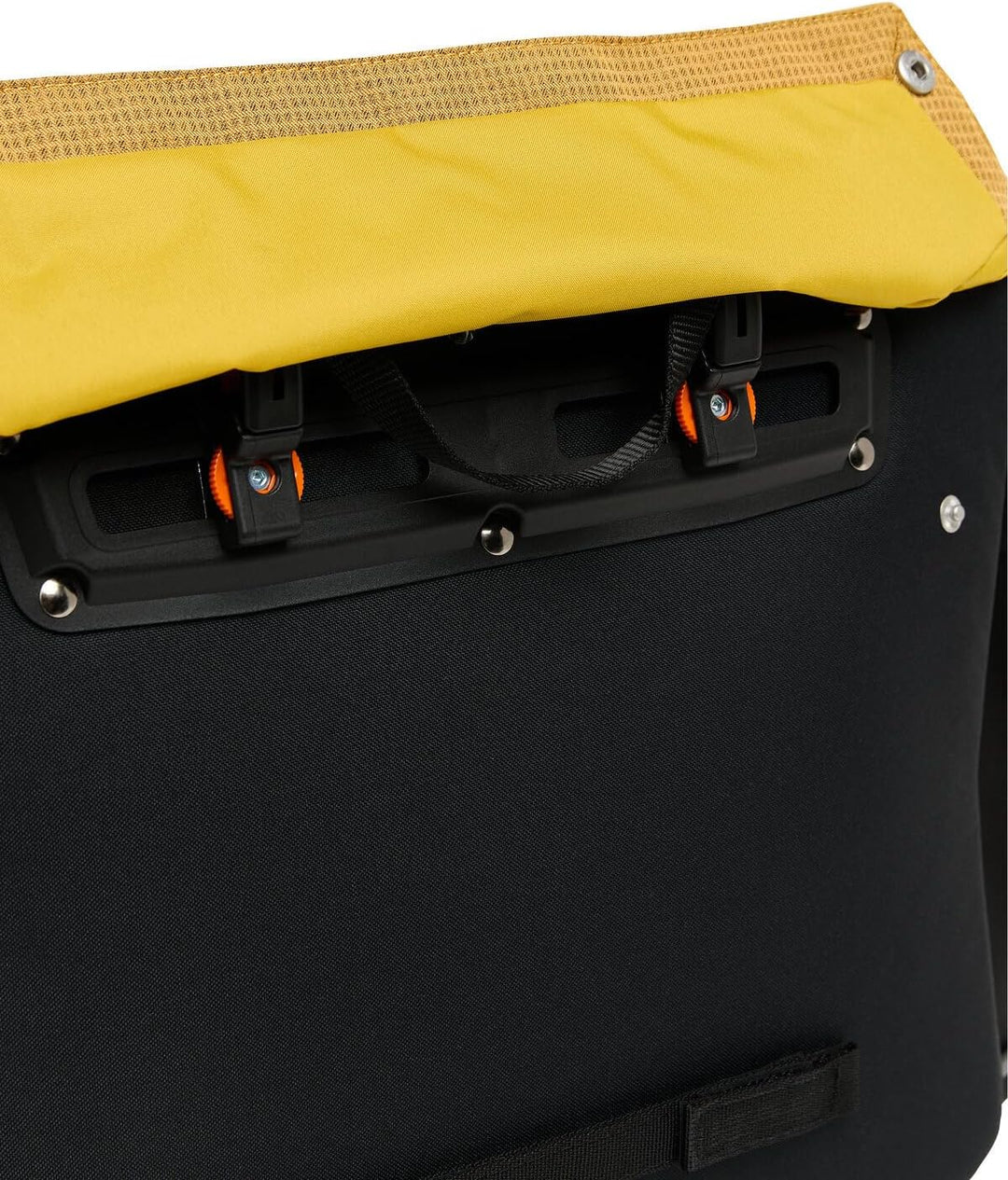 VAUDE Cycle Messenger L - Messengertasche zum Radfahren mit 20 Liter Volumen - inkl. Regenhülle und
