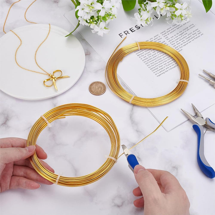 BENECREAT 10m (33FT) 3mm breiter goldfarbener Aluminium Flachdraht eloxiert flacher Kunstdraht für S
