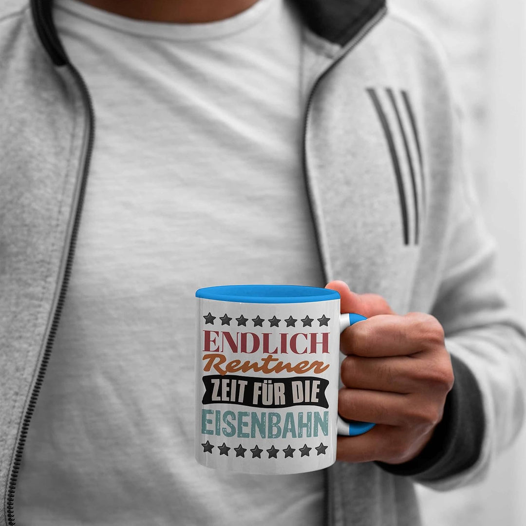 Trendation - Eisenbahner Tasse Geschenk für Modelleisenbahn-Fans Geschenkidee Endlich Rente Zeit für