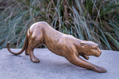 IDYL Bronze-Skulptur Kleiner Jaguar Wildkatze| 14 x 11 x 45 cm | Tierfigur Katze aus Bronze handgefe