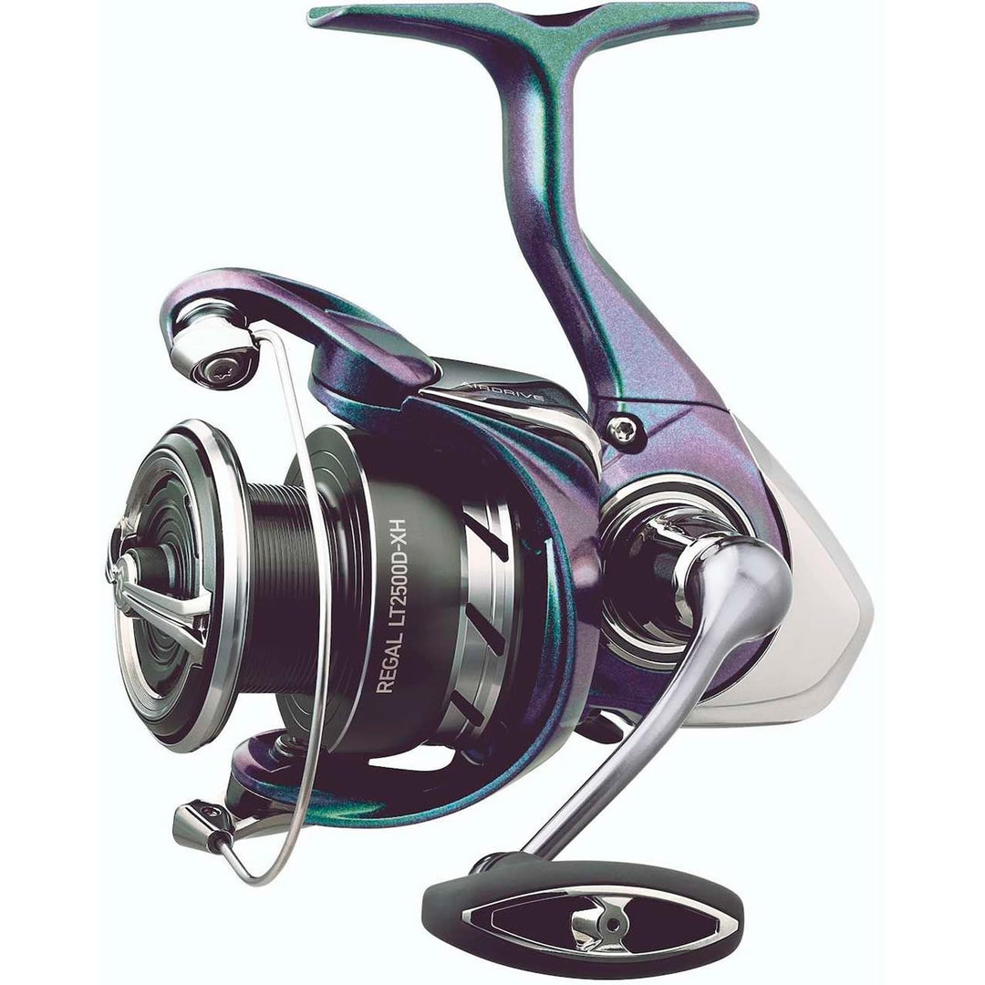 Daiwa Regal LT Deep Spool Spinning Reel for Lakes, Ponds and Rivers Mehrfarbig 5000D-C-B, Mehrfarbig