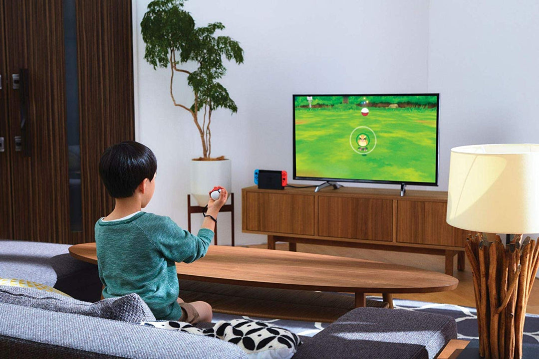Pokémon: Let’s Go, Pikachu! + Pokéball Plus - [Nintendo Switch]