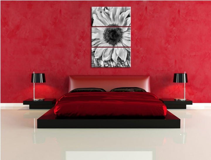 Pixxprint Sonnenblumen auf Holztisch als Leinwandbild/Grösse: 3 Teilig (120x80) cm/Wandbild/Kunstdru