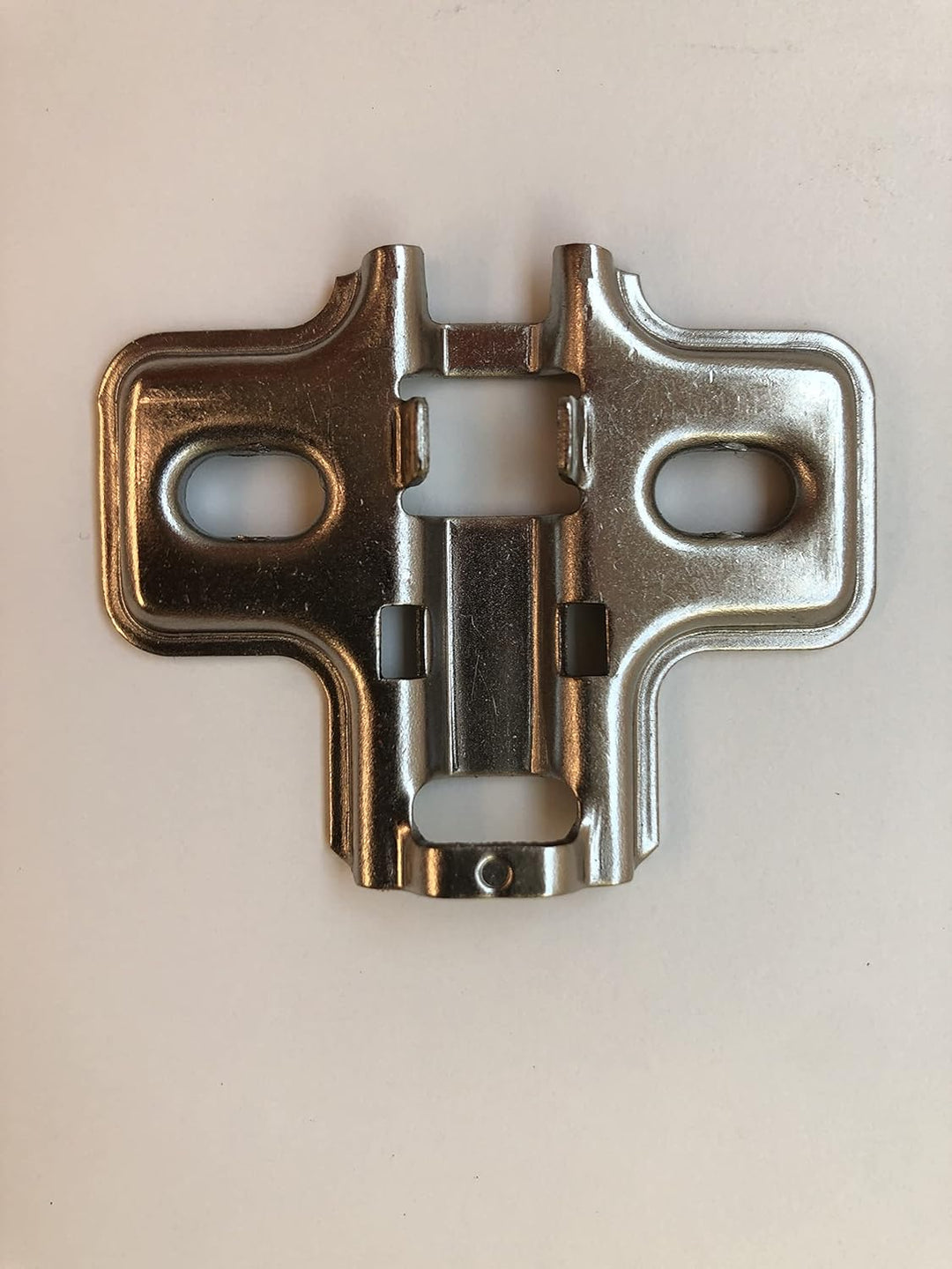 NELI 8er-Set Scharniere (neu) mit Softclose für Besta mit 8 Scharniere und 32 Schrauben, NELI 8er-Se