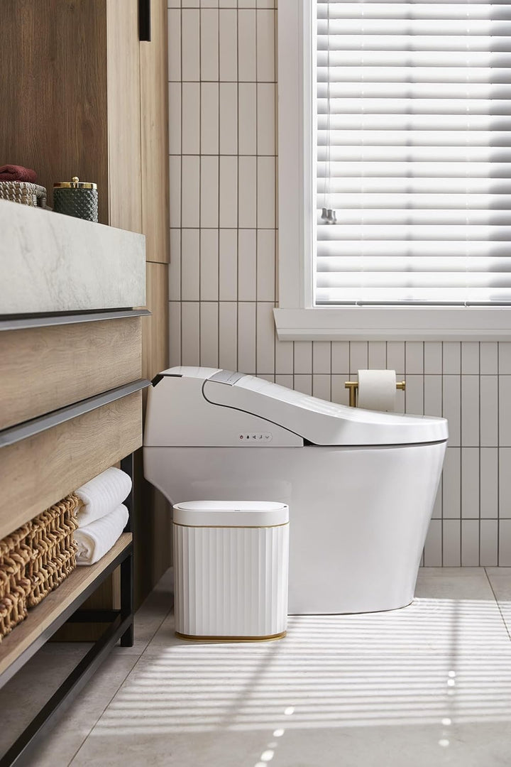 ELPHECO Badezimmer Mülleimer mit Deckel 8L Sensor Mülleimer, schmaler Kunststoff-Mülleimer, wasserdi