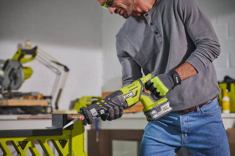 RYOBI 18 V ONE+ Brushless Akku-Säbelsäge R18RS7-0 (Säbelsäge 30 mm, Max. Schnitttiefe in Holz 210mm,