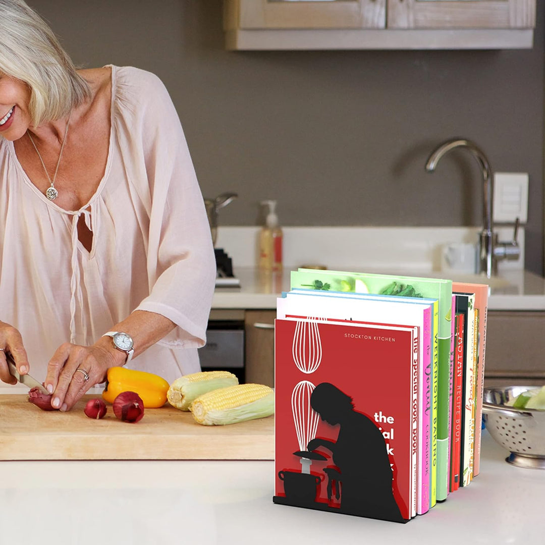 Artori Design “Kochen nach Vorschrift” | Buchstütze für Kochbücher | Zwei Köche | Buchhalter für die
