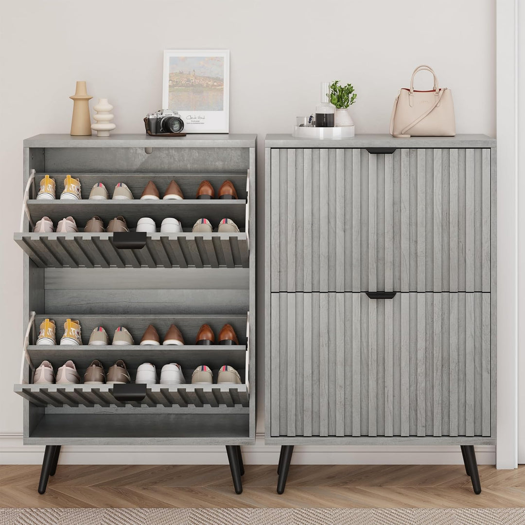 Smuxee Schuhschrank mit 2 Klappfächern, 60 cm Grauer Schuhschrank mit geriffeltem Design, freistehen