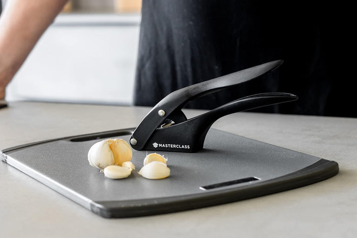 MasterClass Knoblauchpresse und -schneider, schwarz