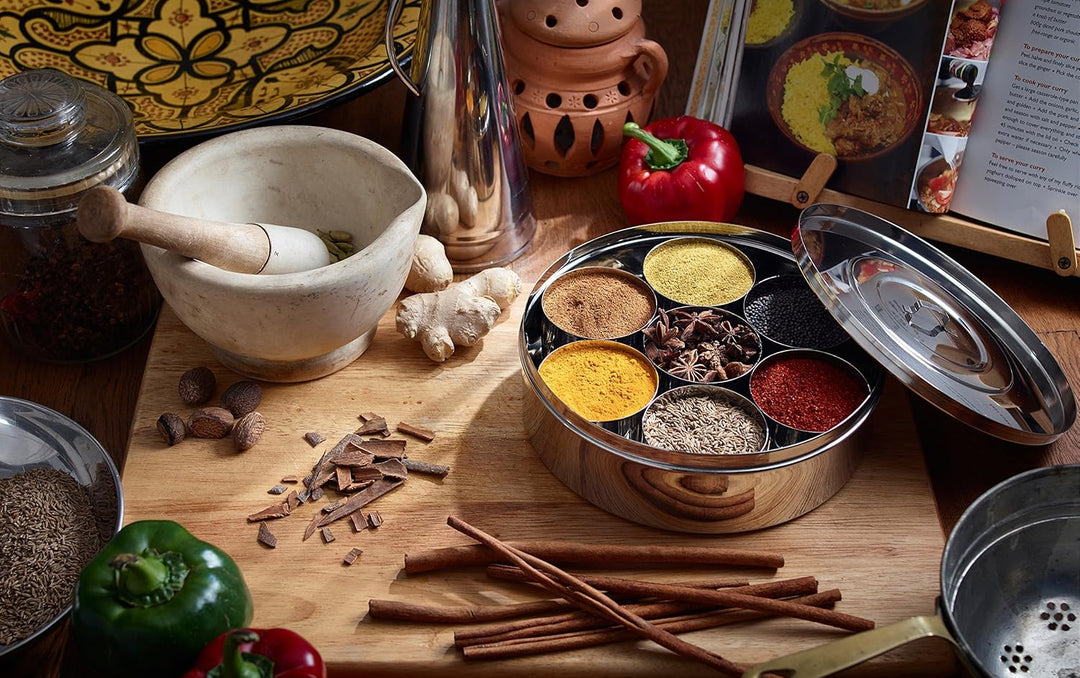 Zinel Gewürzbehälter/Masala Dabba mit 7 Schalen und 2 Edelstahl-Deckeln, 24 cm 24 cm