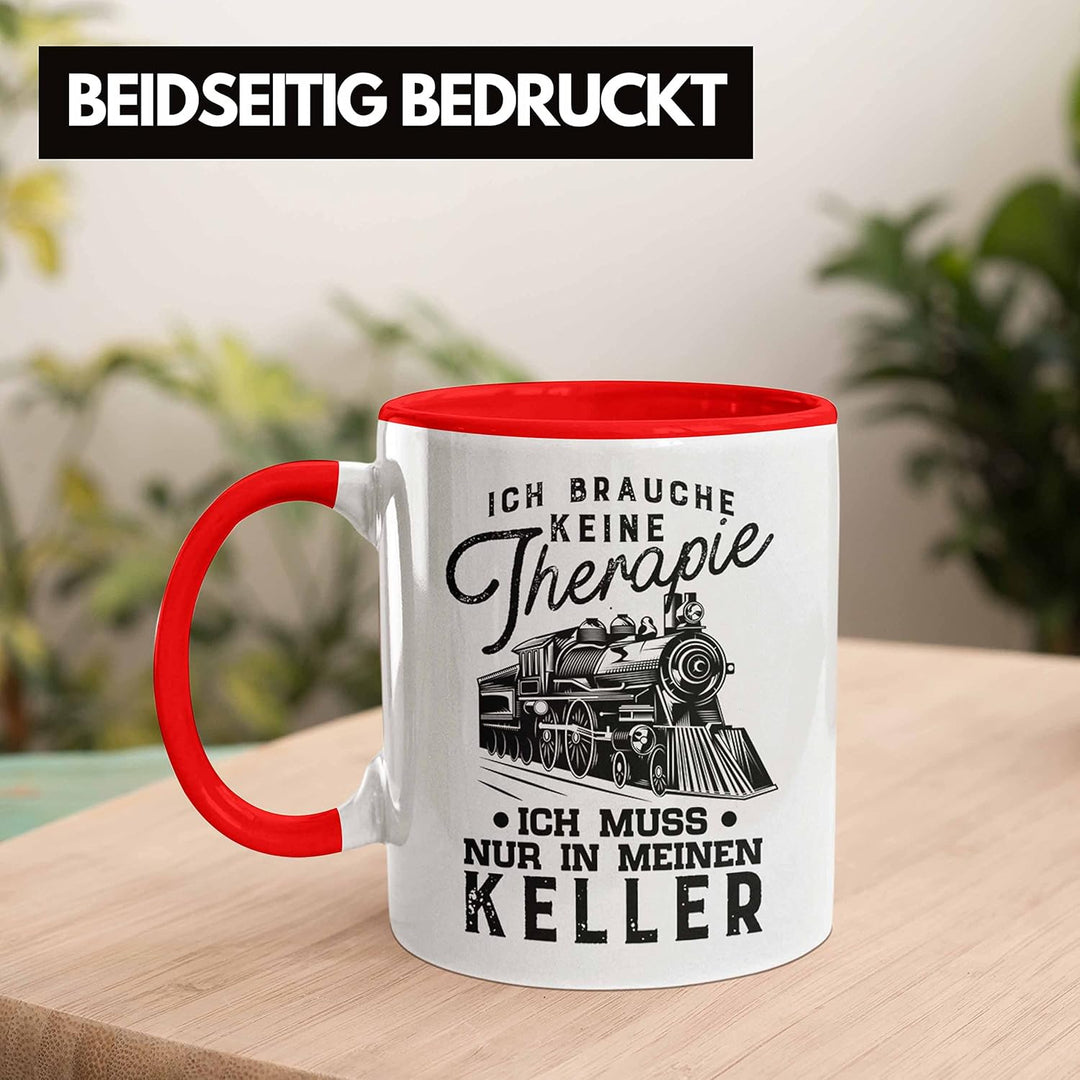 Trendation - Modelleisenbahn Tasse Geschenk für Eisenbahner Spruch Ich Muss In Meinen Keller (Rot),