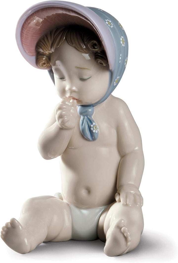 LLADRÓ Figur Mädchen Mit Mütze. Baby. Porzellan.