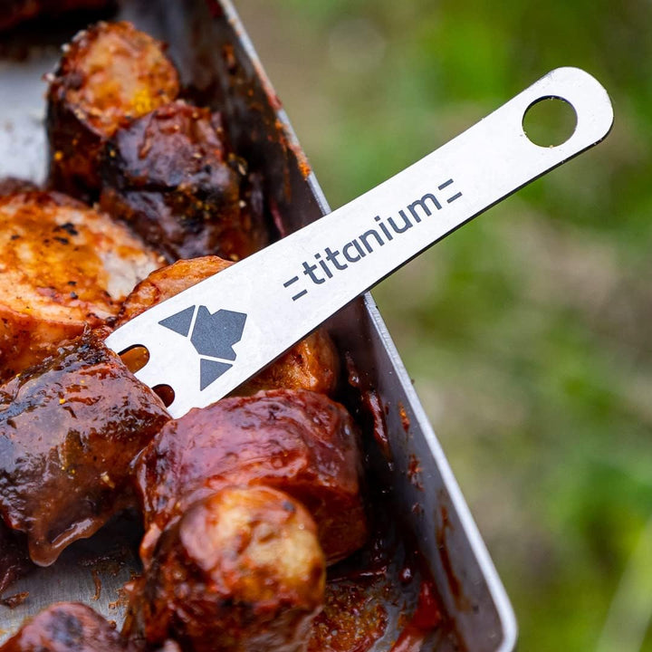 FENNEK Titan Pieker XL | in hochwertigem Lederetui | Made in Germany | Perfekt für Camping, Zelten,