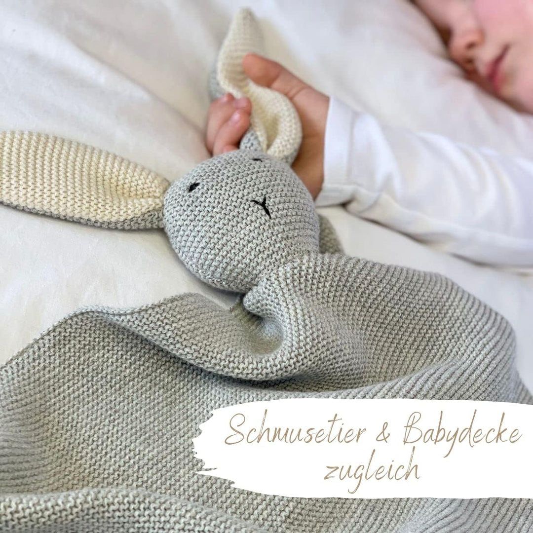 DIKOS® Original Babydecke SCHMUSE-HASE grau | 100% Bio-Baumwolle Neugeborenen Decke | Kuscheldecke S