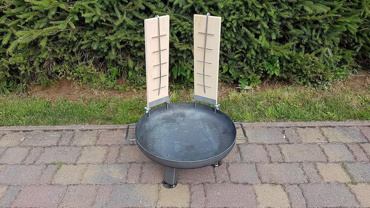Czaja Feuerschale Ø 55 cm mit 2 er Set Flammlachsbrettern 2er Set Räucherbrett aus Buchenholz inkl.