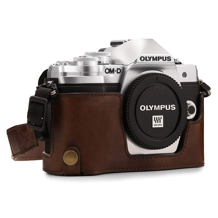 MegaGear MG1351 Ever Ready Leder Kamera Halbtasche mit Trageriemen und Batteriezugang für Olympus OM