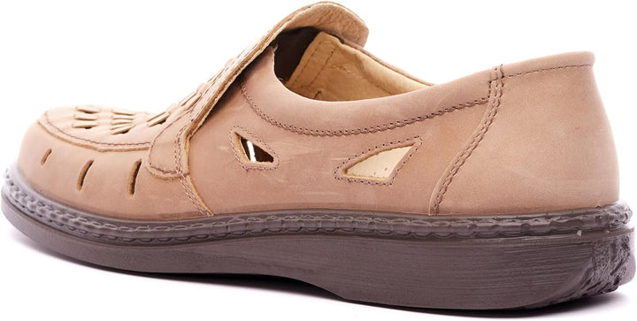 Herrenschuhe aus echtem Leder. Anzugschuhe Herren mit hohem Komfort. Bequeme Schuhe Herren zum Anzug