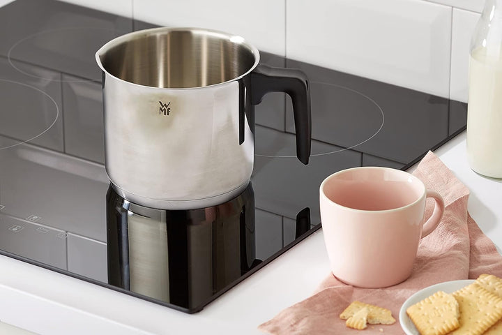 WMF Milchtopf Induktion ohne Deckel 14 cm, kleiner Topf 1,7l, Cromargan Edelstahl poliert, Schüttran