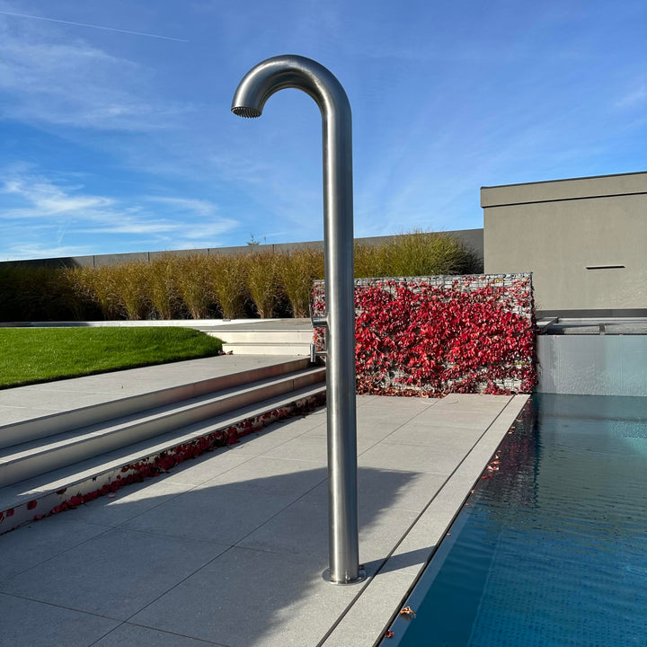 KORY Model Pipeline solardusche, gebürsteter Edelstahl, 24 Liter, gartendusche pooldusche aussenendu