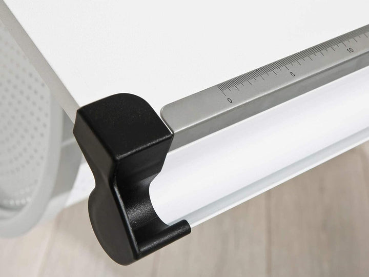 Inter Link – Höhenverstellbarer Schreibtisch – Aus Metall Weiss - Leisten in Pink Grün und Weiss – M