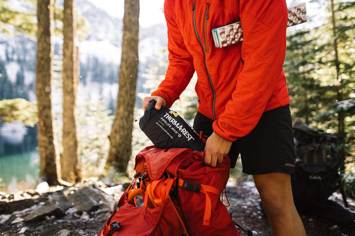 Therm-a-Rest Prolite Apex Selbstaufblasende Isomatte für Camping und Rucksackreisen Grösse L: 63,5 x