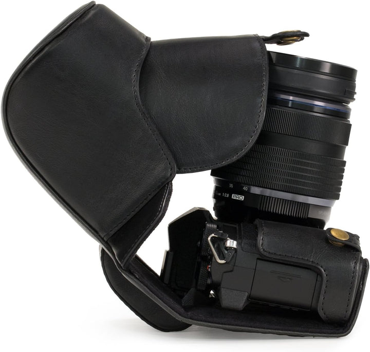 MegaGear Olympus OM-D E-M5 Mark II 12-40mm Ever Ready Leder Kamera-Case mit Trageriemen und Batterie