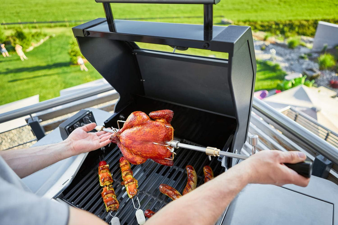 RÖSLE Premium-Drehspiess, Traglast 10 kg & Abdeckhaube BBQ-Station VIDERO G3/G3-S, Hochwertige Schüt