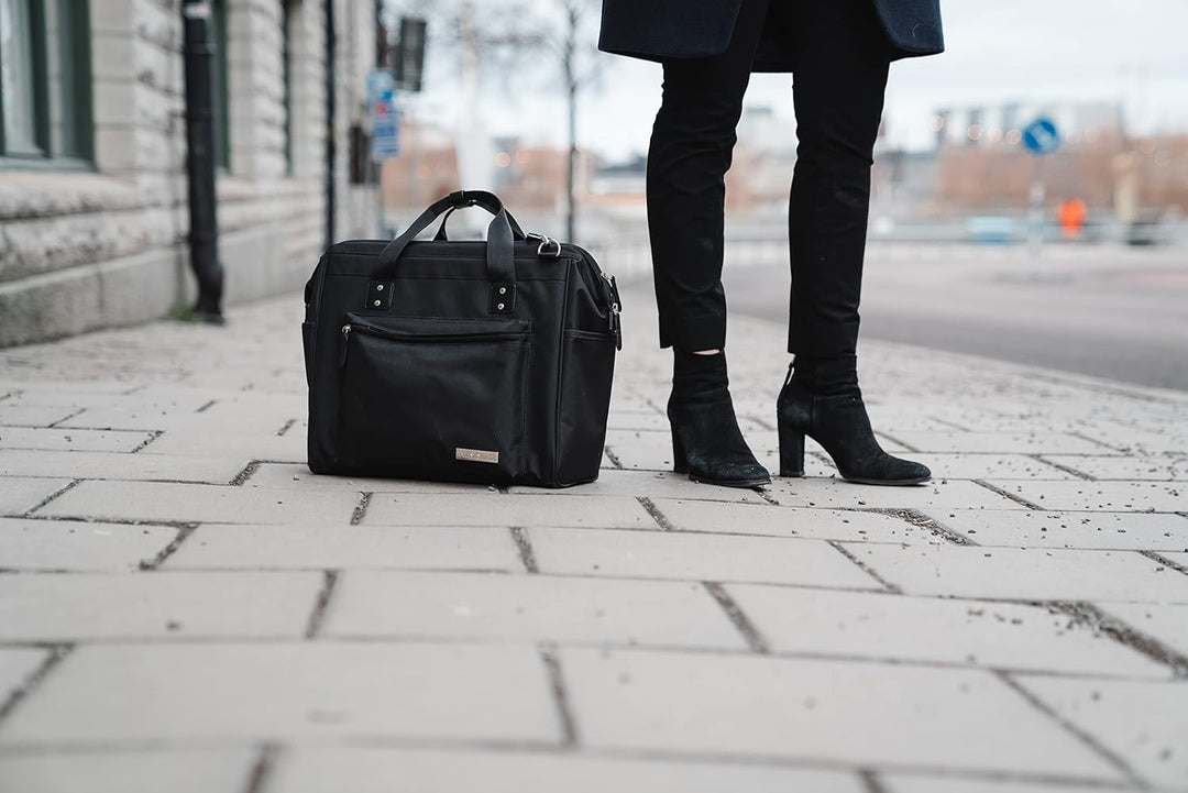 Twistshake Wickeltasche 15 L mit Wickelunterlage und Babyflaschenfächer, Schwarz, Wickeltasche 15 L