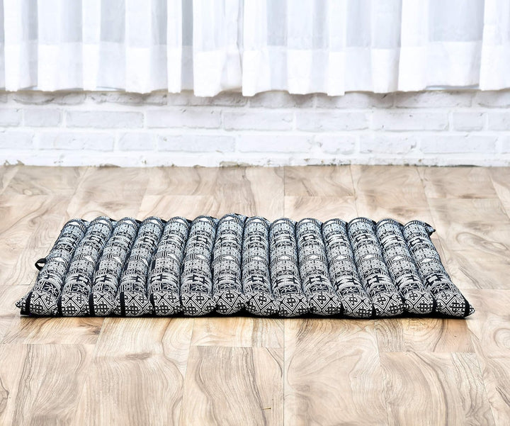 Leewadee Zabuton Rollbare Meditations-Matte Tragbare Sitzmatte Ökologisches Naturprodukt, Kapok, 69