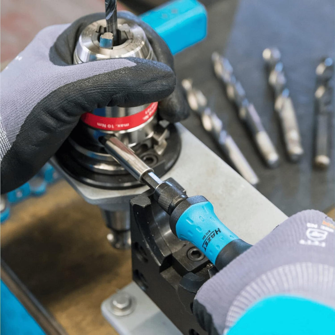 HAZET Einsteck-Bithalter 810BH - Sechskant 6,3 (1/4 Zoll) 136 mm - vielseitig und flexibel einsetzba
