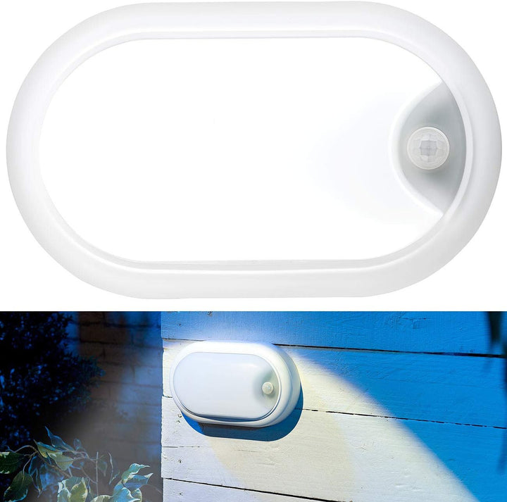 Luminea LED Kellerleuchte: LED-Feuchtraumleuchte, Bewegungssensor, 1.050 lm, 15 W, IP44, IK08 (Kelle