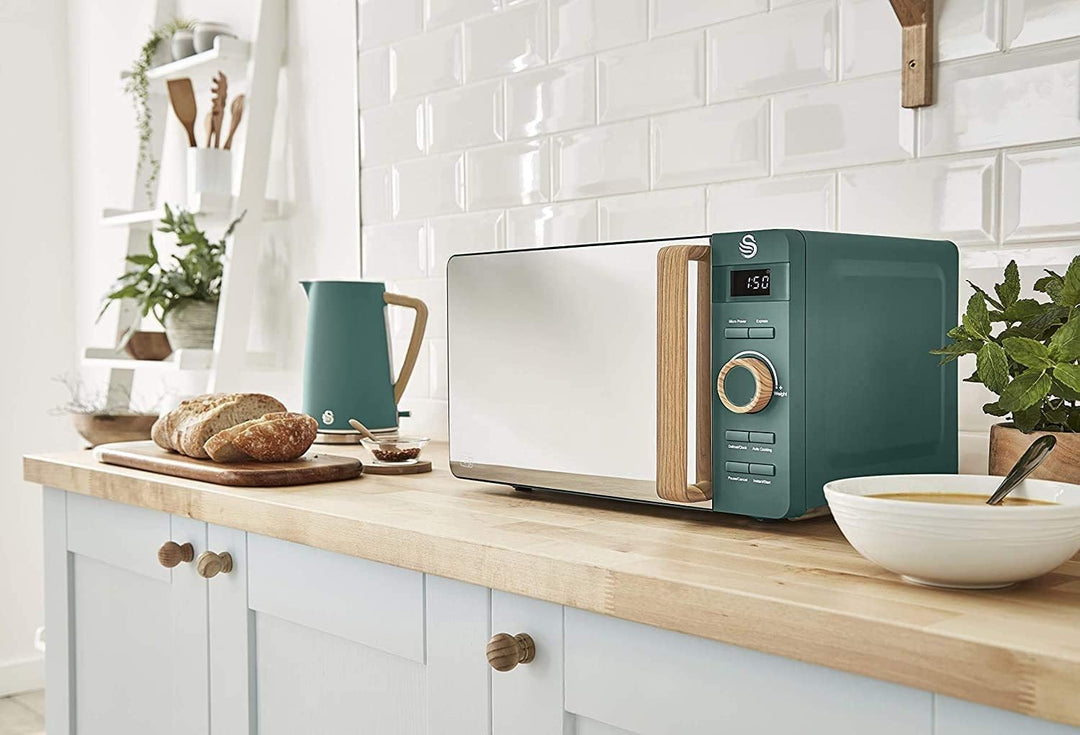 Swan Nordic Digital Mikrowelle 20L, 6 Betriebsstufen, 800W Leistung, Timer 30 min, Easy Clean, Aufta
