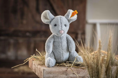 Steiff 056246 Soft Cuddly Friends Cheesy Maus, Gray Violet, 19cm