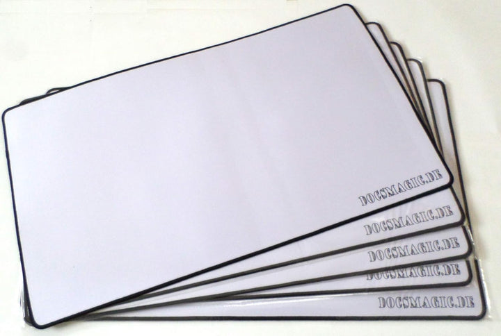 docsmagic.de 5 x Premium Playmat White - 60 x 34 cm Stitched 3mm - Spielmatte Weiss 5 x Spielmatte W