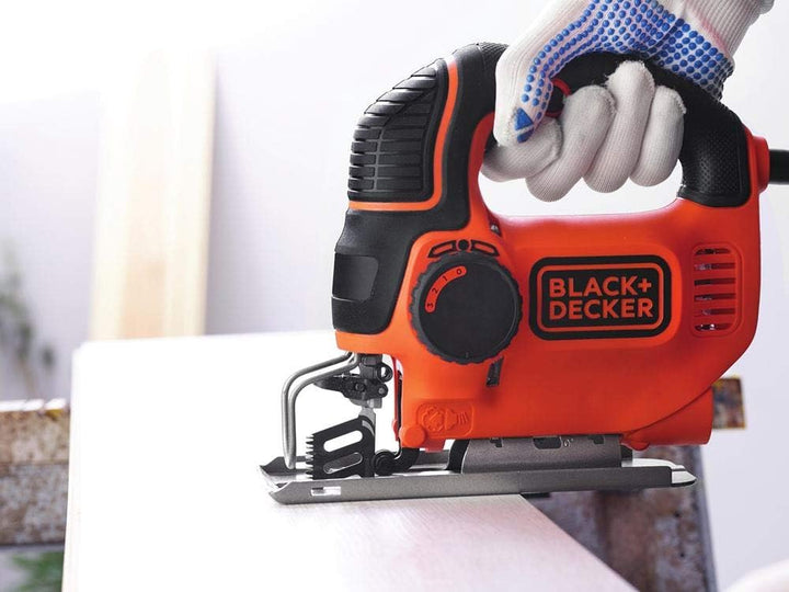 Black+Decker Elektro Stichsäge 620W KS901PEK – 4-stufige Pendelhubstichsäge mit Koffer für Holz, Met