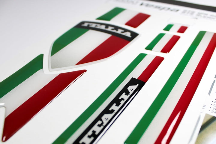 Tankpad Deko Aufkleber Set 3D Italia Frontschild kompatibel mit Vespa GTS 125 + Super 125 X550600VA,