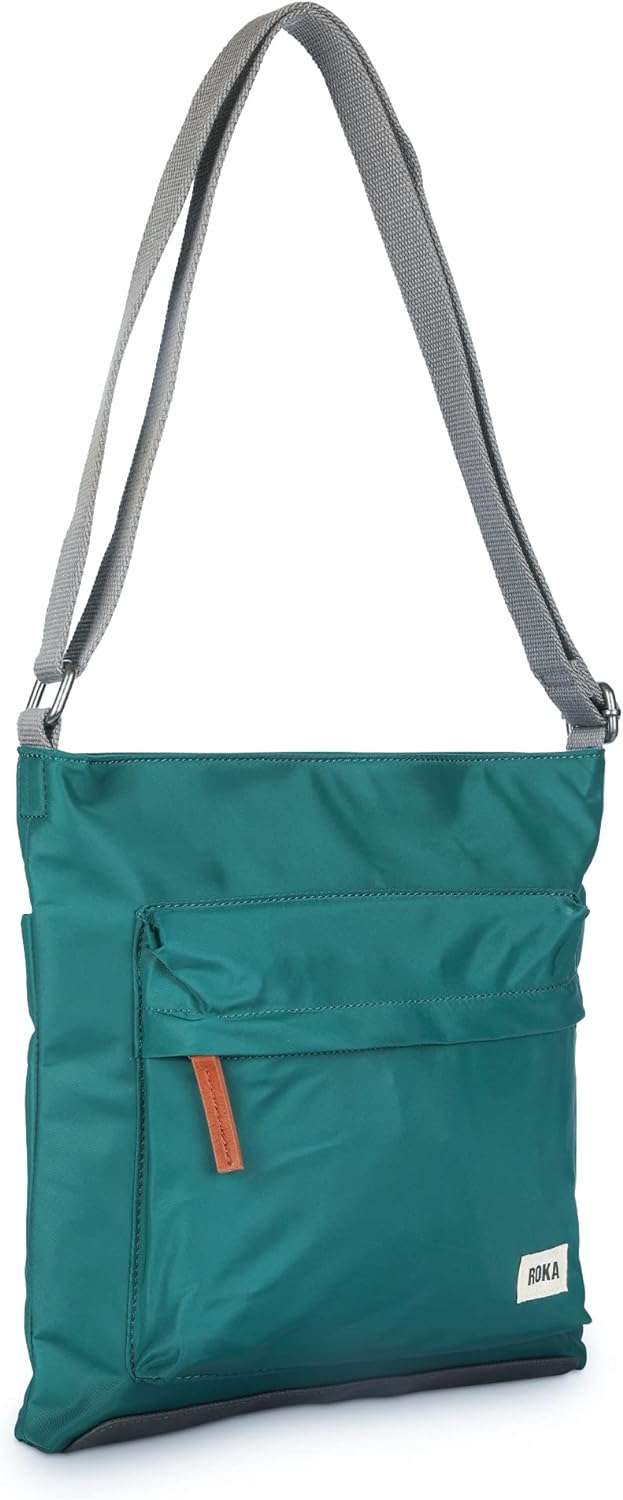 Roka London Kennington Sustainable Crossbody M Blaugrün, M Blaugrün