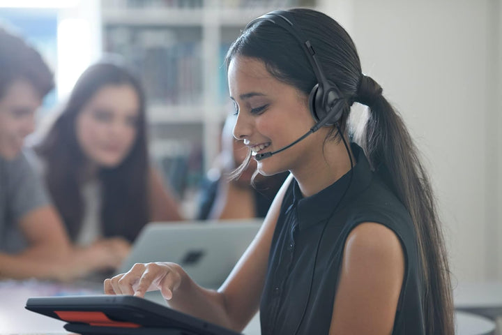 Logitech H111 Stereo Headset mit 3,5mm Klinkenstecker für EDU Kunstleder-Kissen, Kunstleder-Kissen