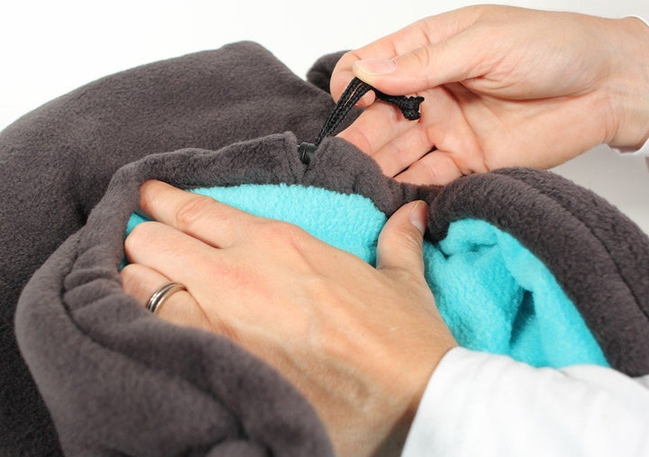ByBoom Baby Winter-Einschlagdecke "Das Original mit dem Bären", Universal für Babyschale, Autositz,