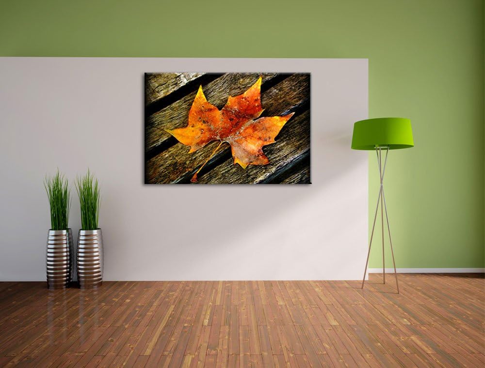 Pixxprint kleines Herbstblatt auf Holz auf Leinwand, XXL riesige Bilder fertig gerahmt mit Keilrahme