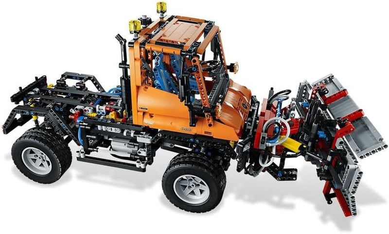LEGO Technic 8110 - Unimog U400