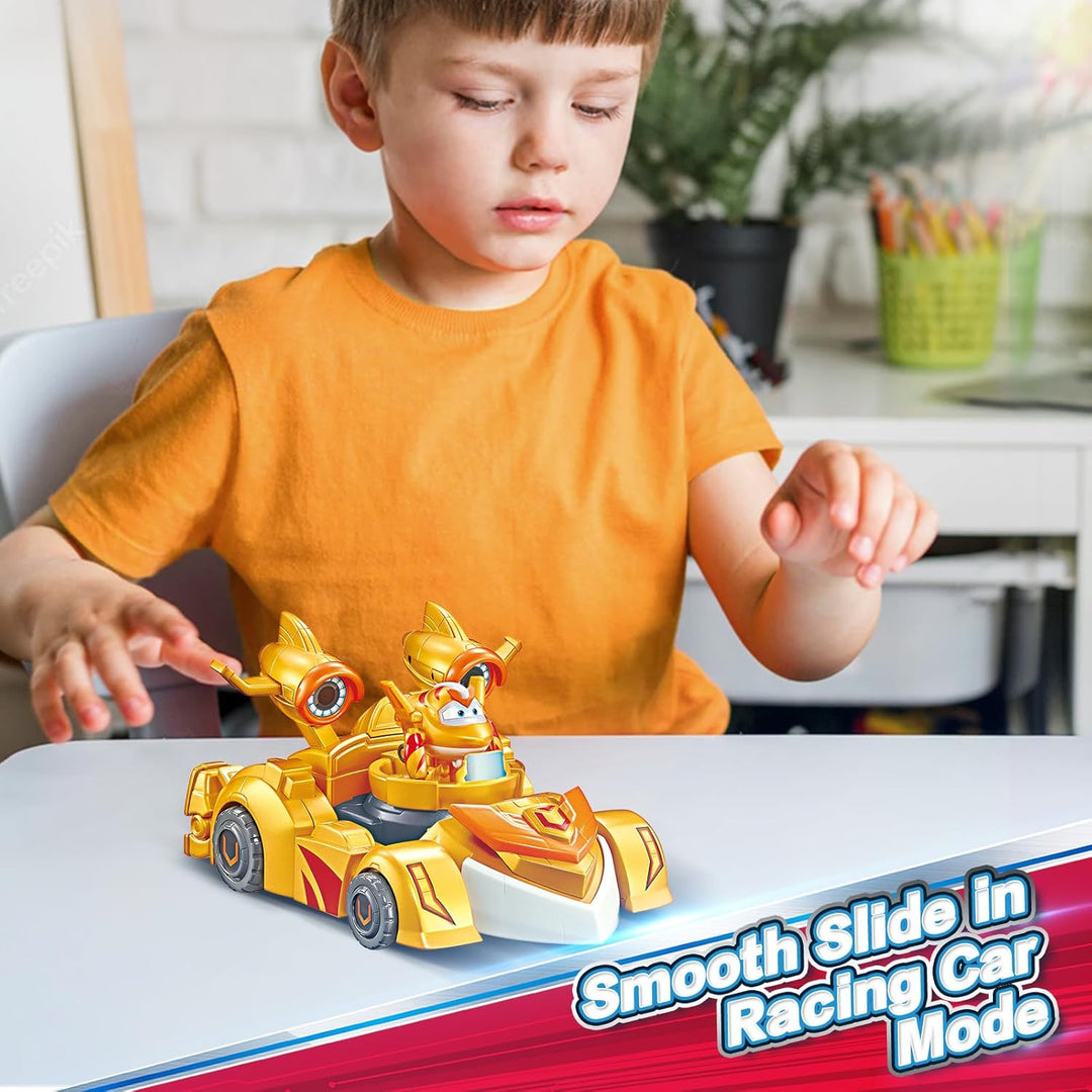 Super Wings EU770352 - Super Robot Suit Golden Boy, ca. 18 cm grosse verwandelbare Spiel-Figur, 2-in