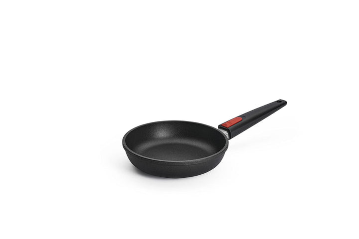 Woll Nowo Titanium Flachpfanne, Ø 20 cm, 5 cm hoch, mit abnehmbarem Stiel-Geeignet für Ceran, Gas, E