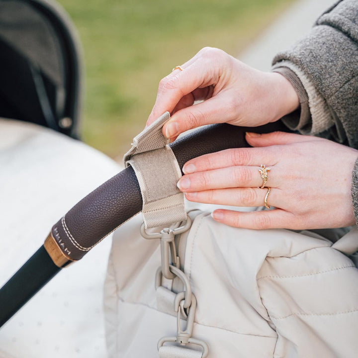 Done by Deer Wickeltasche Kinderwagen - Windeltasche - Kinderwagentasche mit Wickelunterlage, Schult