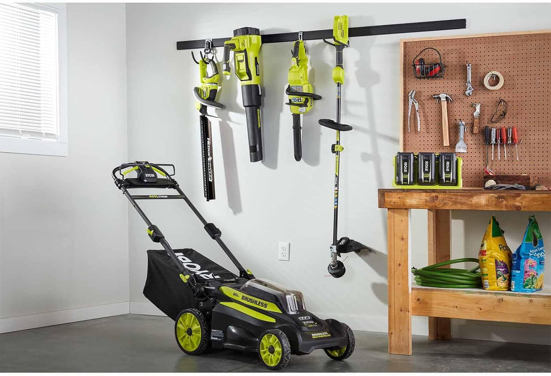 Ryobi Ladegerät 36 V 3,0 Ah – 3 Ports – RY36C3PA 3-Fach Ladegerät 4.0 A Ladestrom, 3-Fach Ladegerät