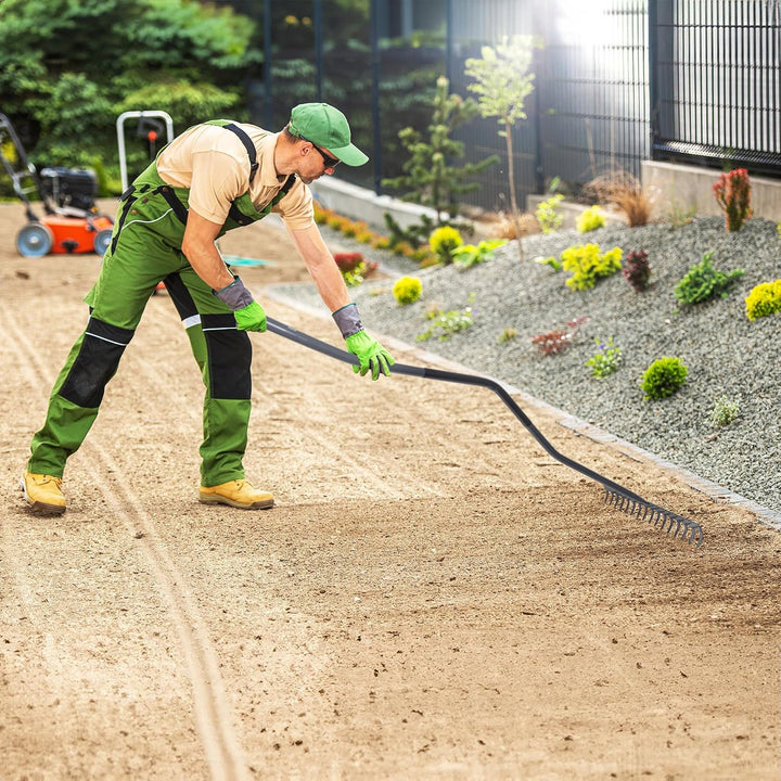 KADAX Gartenharke aus Metall, Gartenwerkzeug mit Metallkopf, Rasenrechen für Garten, Flache Harke fü