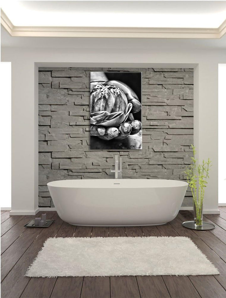 Pixxprint Lotus auf der Hand eines Buddhas als Leinwandbild/Grösse: 100x70 / Wandbild/Kunstdruck/fer