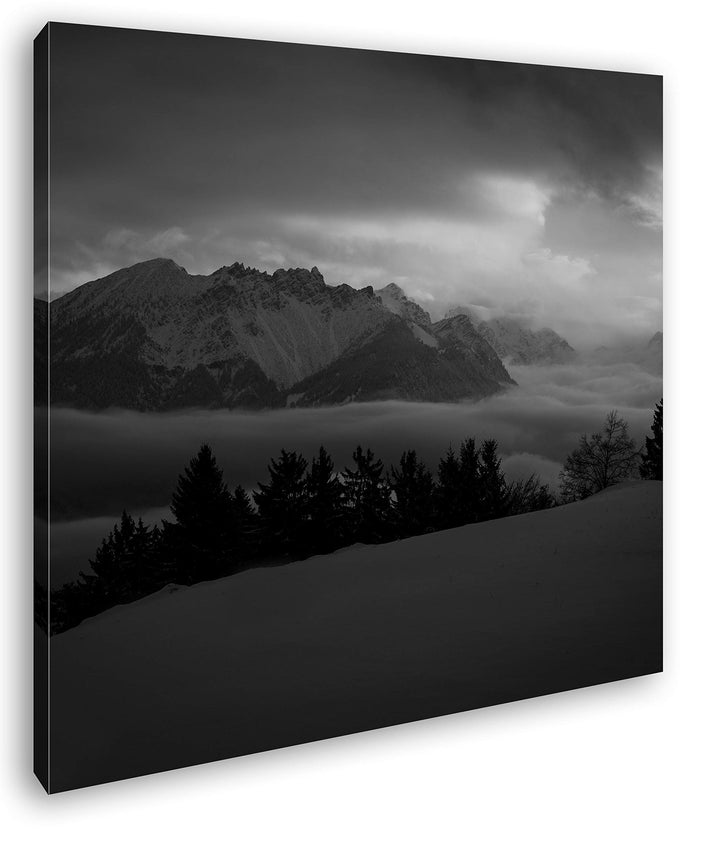 deyoli verschneite Berggipfel Format: 60x60 Effekt: Schwarz&Weiss als Leinwandbild, Motiv fertig ger